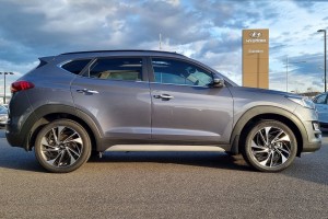 HYUNDAI TUCSON III TL 2015-2020 DOLNA LISTWA PRZEDNICH PRAWYCH DRZWI 87724D7000/87722D7000