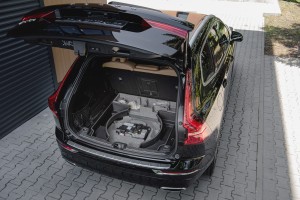 VOLVO XC60 II 2017+ WKŁAD ORGANIZER KOŁA ZAPASOWEGO