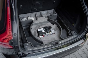 VOLVO XC60 II 2017+ WKŁAD ORGANIZER KOŁA ZAPASOWEGO