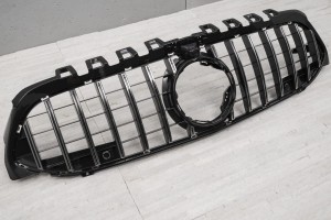 MERCEDES A-CLASS W177 2018+ Z KAMERĄ GRILL GT PANAMERICANA SREBRNY