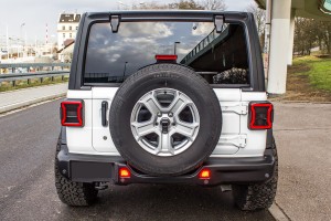 JEEP WRANGLER JL/JLU 2018+ ZDERZAK TYLNY STALOWY RUBICON 4xPDC 82215342AF
