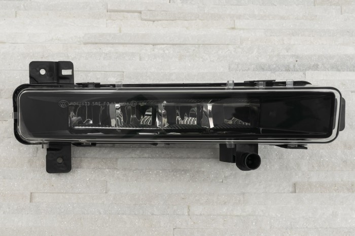 BMW SERIA 6 G32 GRAN TURISMO 2017+ PRAWY PRZEDNI HALOGEN LED 63179477172