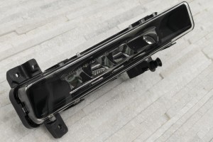 BMW SERIA 6 G32 GRAN TURISMO 2017+ PRAWY PRZEDNI HALOGEN LED 63179477172