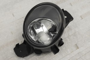 RENAULT MASTER III 2010+ HALOGEN PRZEDNI PRAWY 261509B91B