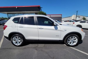 BMW X3 F25 2010-2017 LISTWA DRZWI PRZEDNICH PRAWA 51137220610