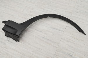 BMW X3 E83 2003-2010 LISTWA PRZEDNIEGO BŁOTNIKA PRAWA 51713405818