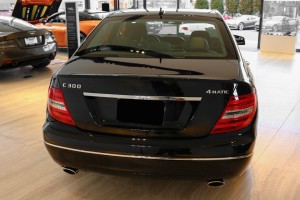 MERCEDES C-CLASS W204 2011-2014 PO FACELIFTINGU LISTWA TYLNEGO ZDERZAKA PRAWA A2048853021