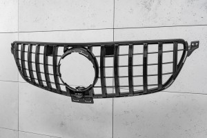 MERCEDES GLE W166 2015-2019 GRILL Z KAMERĄ GT PANAMERICANA CZARNY