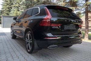VOLVO XC60 II 2017+ CHLAPACZE