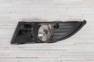 SKODA FABIA II 5J 2010-2014 PO LIFTINGU LAMPA PRZECIWMGIELNA PRZEDNIA PRAWA 5JF941702