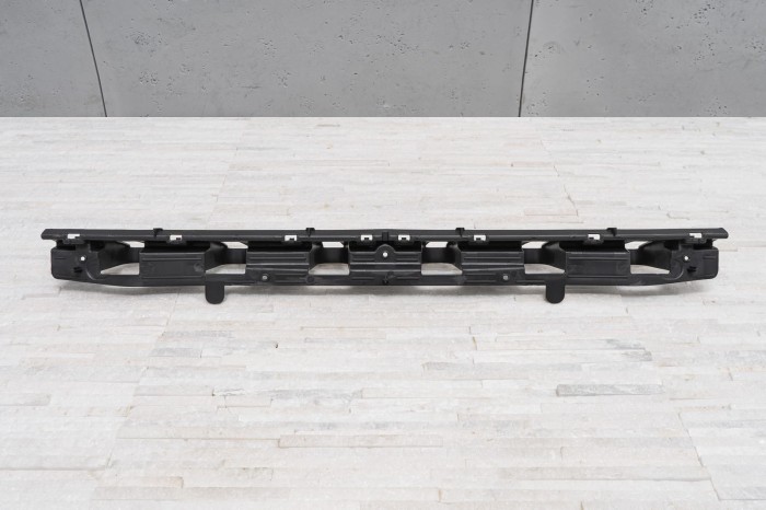 FORD FOCUS MK4 IV HATCHBACK 2018-2021 PRZED FACELIFTINGIEM ŚLIZG TYLNEGO ZDERZAKA JX7B17B861A4 / JX7B17B861A1