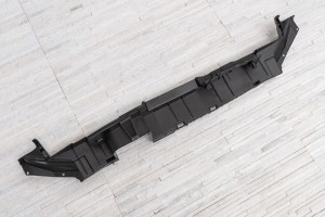 FORD ECOSPORT MK2 II 2017-2022 PO FACELIFTINGU ŚRODKOWE MOCOWANIE ZDERZAKA PRZEDNIEGO GN15-17E778