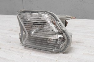 FORD KUGA MK2 II 2016-2019 PO FACELIFTINGU LAMPA PRZECIWMGIELNA PRZEDNIA LEWA Z KIERUNKOWSKAZEM GV4413B221BE