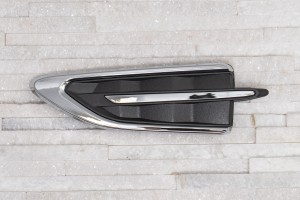 FORD KUGA MK2 II 2016-2019 PO FACELIFTINGU KRATKA BŁOTNIKA WLOTU POWIETRZA LEWA CHROM GJ5416C217AC