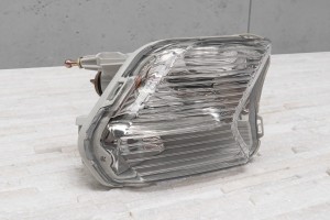 FORD KUGA MK2 II 2016-2019 PO FACELIFTINGU LAMPA PRZECIWMGIELNA PRZEDNIA PRAWA Z KIERUNKOWSKAZEM GV4413B220BE