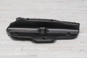 FORD KUGA MK2 II 2016-2019 PO FACELIFTINGU WSPORNIK REFLEKTORA ŚLIZG PRZEDNIEJ LAMPY PRAWY GV4117E762AB