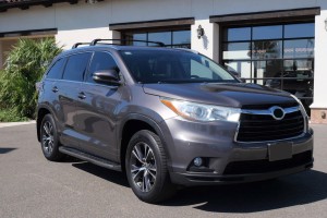 TOYOTA HIGHLANDER III XU50 2013-2016 PRZED FACELIFTINGIEM MASKA STALOWA 533010E220