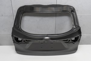 TOYOTA HIGHLANDER III XU50 2013-2019 TYLNA KLAPA WERSJA MANUALNA 670050E340