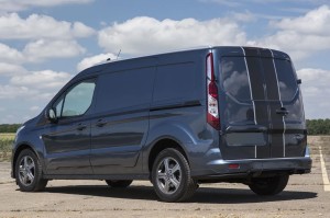 FORD TOURNEO CONNECT MK2 II 2013-2022 KAMERA COFANIA Z LAMPKĄ