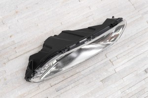 FORD MONDEO MK5 V 2014-2019 VIGNALE PRZED FACELIFTINGIEM LAMPA PRZECIWMGIELNA PRZEDNIA PRAWA HS7Z15201B