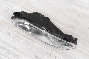 FORD MONDEO MK5 V 2014-2019 VIGNALE PRZED FACELIFTINGIEM LAMPA PRZECIWMGIELNA PRZEDNIA PRAWA HS7Z15201B