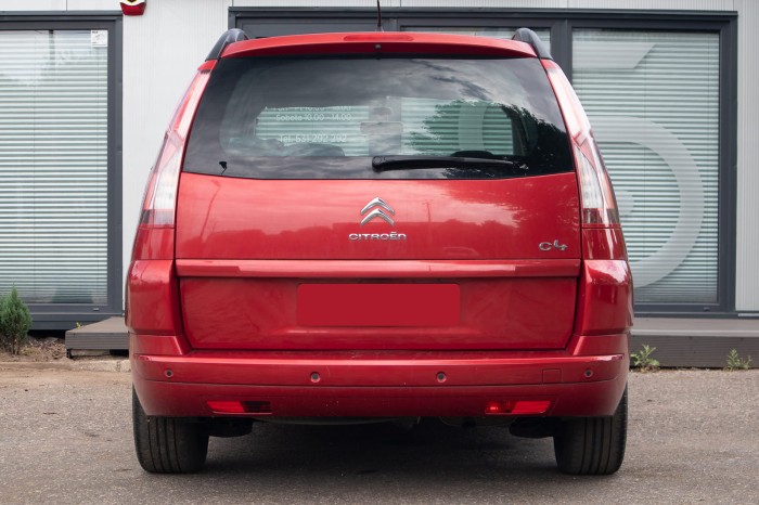 CITROEN C4 PICASSO 2006-2013 KAMERA COFANIA Z LAMPĄ