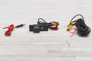 NISSAN NOTE I E11 2008-2013 KAMERA COFANIA Z LAMPĄ