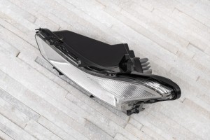 FORD FUSION MK2 II 2018-2020 PO DRUGIM FACELIFTINGU LAMPA PRZECIWMGIELNA LED PRZEDNA LEWA KS7315A255DB