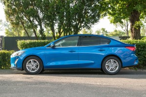FORD FOCUS MK4 IV 2018+ SEDAN SPOILER KLAPY TYLNEJ