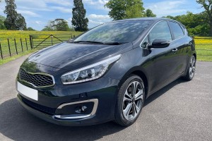 KIA CEED II JD 2015-2018 PO LIFTINGU KRATKA ŚRODKOWA ZDERZAKA 86560A2600