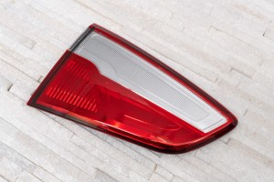 FORD ECOSPORT MK2 II 2012-2017 PRZED FACELIFTINGIEM LAMPA KLAPY BAGAŻNIKA TYLNA LEWA CN1513A603A