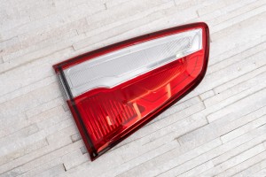 FORD ECOSPORT MK2 II 2012-2017 PRZED FACELIFTINGIEM LAMPA KLAPY BAGAŻNIKA TYLNA LEWA CN1513A603A
