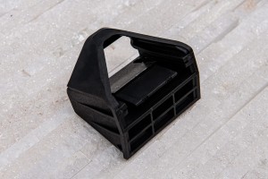 BMW X4 F26 2014-2018 UCHWYT CHŁODNICY WODY DOLNY 17117593779