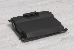 FORD FOCUS MK3 III 2010-2014 PRZED FACELIFTINGIEM POKRYWA OBUDOWY AKUMULATORA CZĘŚĆ TYLNA AM5110A659BC