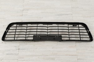 TOYOTA HILUX VIII AN120 2015-2017 PRZED FACELIFTINGIEM ATRAPA KRATKA ZDERZAKA 531120K130