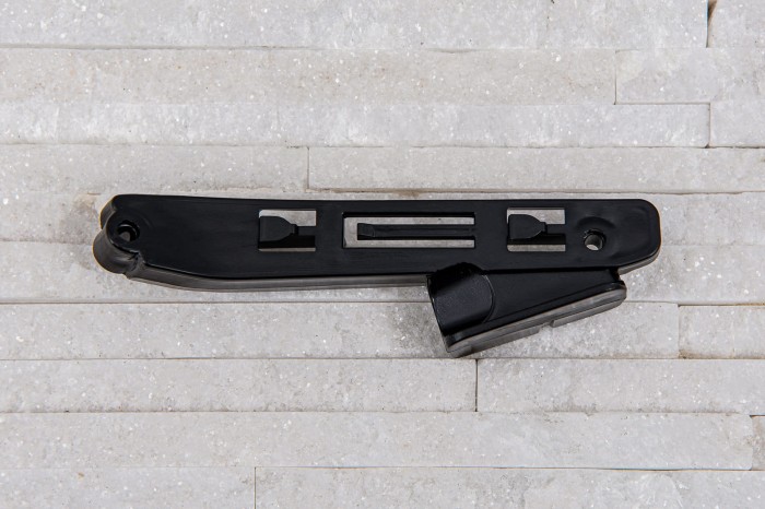 BMW SERIA 3 E93 2006-2013 ŚLIZG PRZEDNIEGO ZDERZAKA PRAWY 51117156556