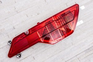 BMW X6 E71 2007-2014 LAMPA PRZECIWMGIELNA TYLNA LEWA Z ODBLASKIEM 63147187219