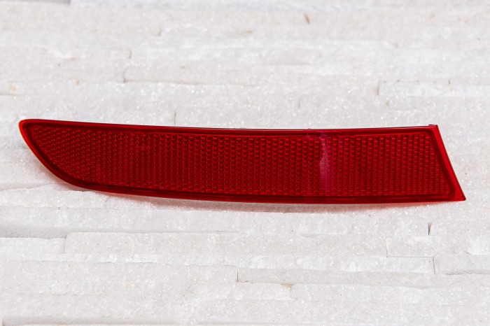 BMW X3 F25 2014-2017 PO FACELIFTINGU ODBLASK TYLNEGO ZDERZAKA LEWY 63257352209