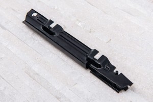 MERCEDES C-CLASS W203 2000-2007 ŚLIZG MOCOWANIE ZDERZAKA TYLNEGO PRAWY 2038801214