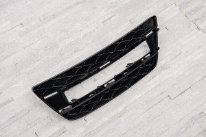 MERCEDES GL X166 2012-2015 PRZED FACELIFTINGIEM KRATKA HALOGENU PRZEDNIEGO ZDERZAKA PRAWA 1668844422