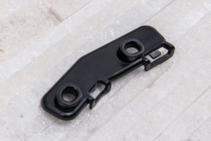 BMW X1 F48 2015-2022 ŚLIZG PRZEDNIEGO ZDERZAKA PRAWY 51117354770