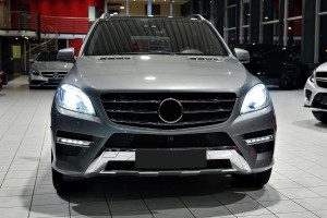 MERCEDES ML W166 2011-2015 ZAŚLEPKA SPRYSKIWACZA REFLEKTORA PRAWA A1668600208