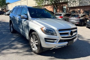 MERCEDES GL X166 2012-2015 PRZED FACELIFTINGIEM KRATKA PRZEDNIEGO ZDERZAKA PRAWA A1668844422