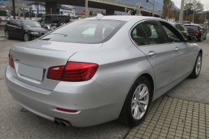 BMW SERIA 5 F10 2014-2017 PO FACELIFTINGU ZAŚLEPKA HAKA TYLNEGO ZDERZAKA PRAWA 51127332776