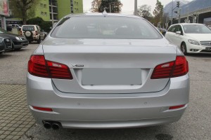 BMW SERIA 5 F10 2014-2017 PO FACELIFTINGU ZAŚLEPKA HAKA TYLNEGO ZDERZAKA PRAWA 51127332776