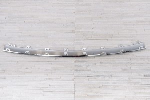 MERCEDES C-CLASS W205 2019-2021 PO FACELIFTINGU CHROMOWANA LISTWA PRZEDNIEGO ZDERZAKA A2058858802