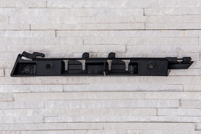 BMW SERIA 7 E66 2006-2008 PO FACELIFTINGU ŚLIZG PRZEDNIEGO ZDERZAKA PRAWY 51117135576