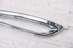 BMW SERIA 5 F10 2014-2017 SEDAN PO FACELIFTINGU SEDAN CHROMOWANA LISTWA ODBLASKU TYLNEGO PRAWA 51127341676