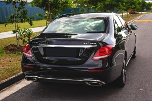 MERCEDES E-CLASS W213 2016+ ZAŚLEPKA TYLNEGO ZDERZAKA HAKA HOLOWNICZEGO A2138850022