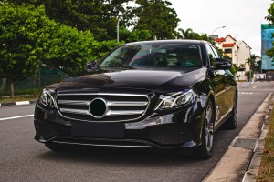 MERCEDES E-CLASS W213 2016+ ZAŚLEPKA PRZEDNIEGO ZDERZAKA HAKA HOLOWNICZEGO A2138850222